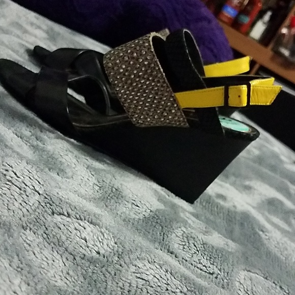 🔵 Enzo Angiolini heels - Picture 2 of 4